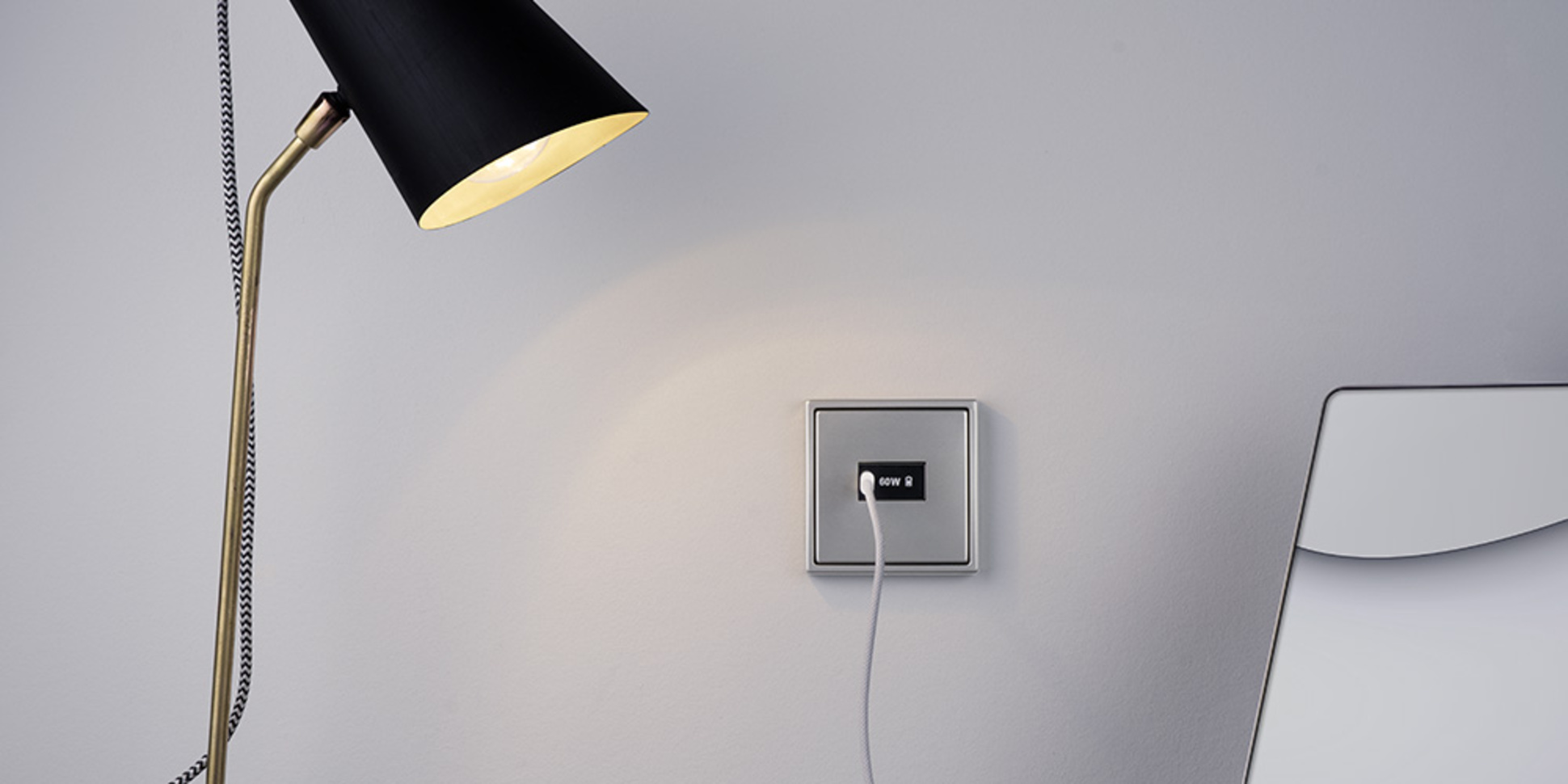Ladegerät USB PD 60 bei Elektro Dietz GmbH in Weilerbach