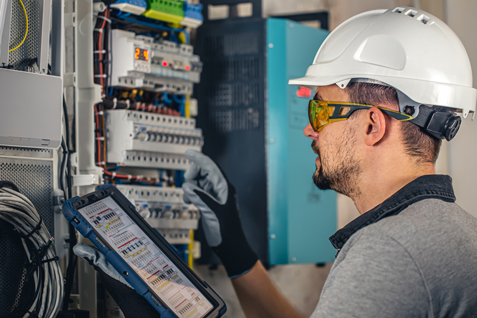 Industrie & Gewerbe bei Elektro Dietz GmbH in Weilerbach